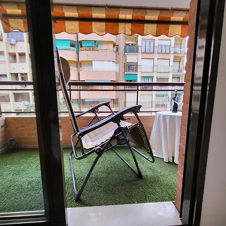 Amistosa, Con Balcon, Alicante, Playa, Centro, Rambla, Mercado Habitación en casa particular Alicante