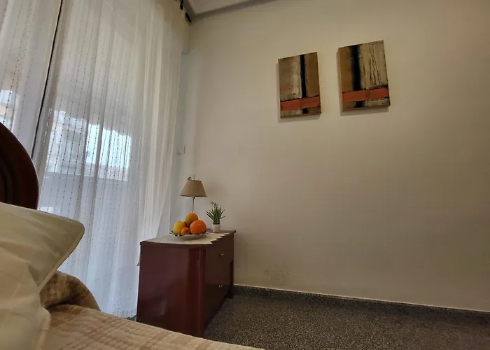 Amistosa, Con Balcon, Alicante, Playa, Centro, Rambla, Mercado Habitación en casa particular *